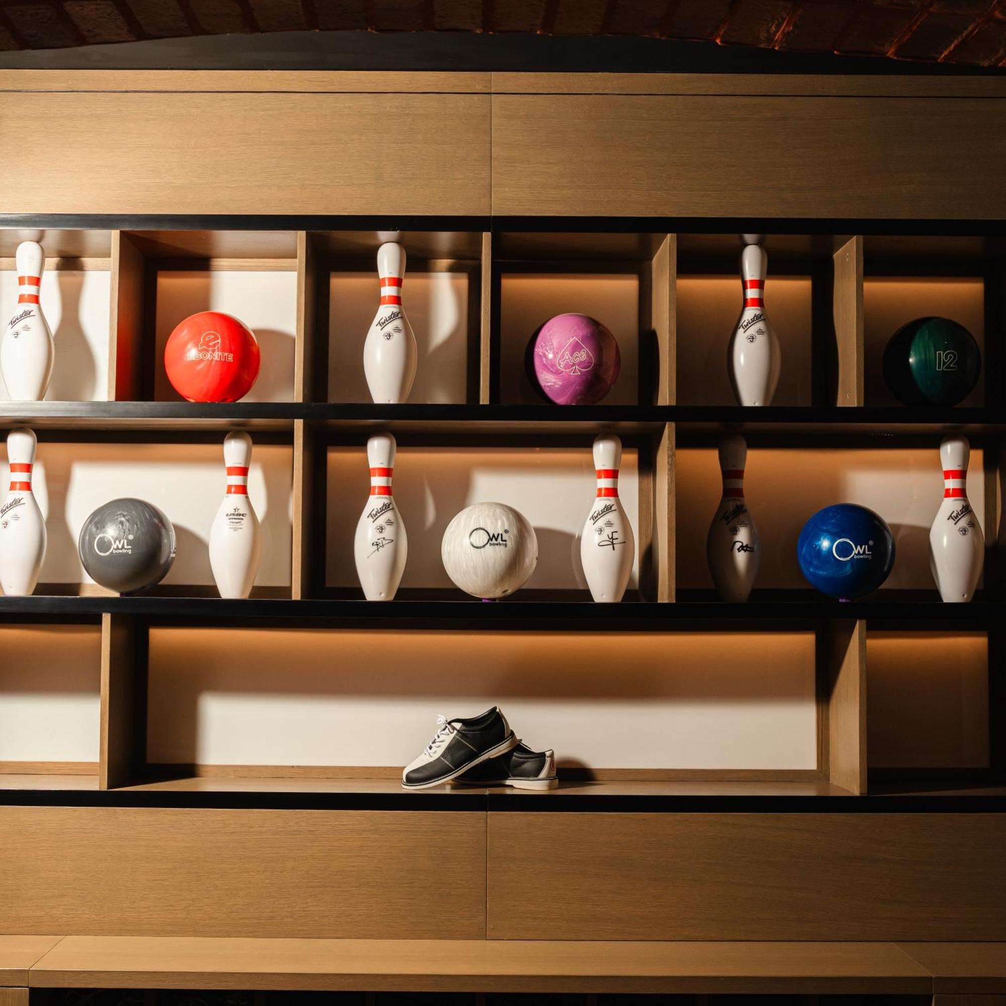 Intercontinental Riyadh By Ihg Εξωτερικό φωτογραφία Bowling balls